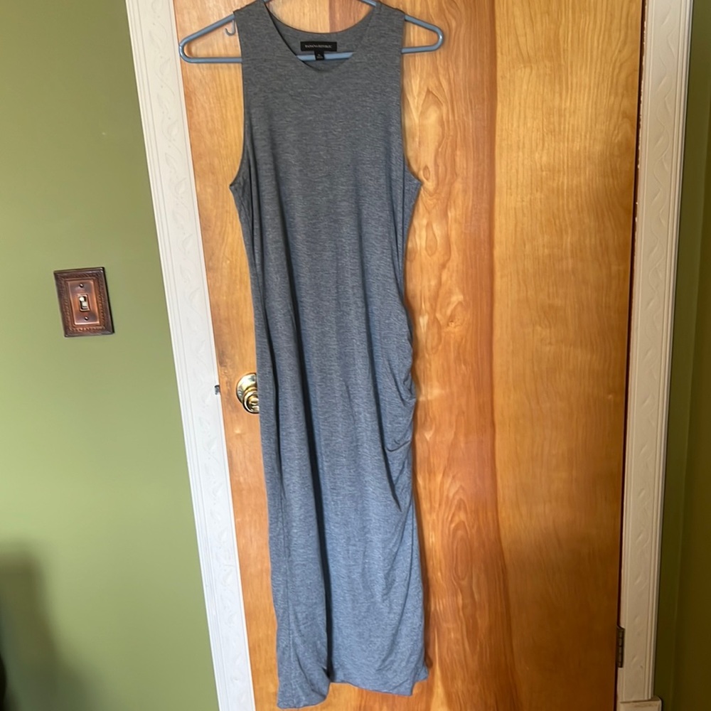 Banana Republic ruched maxi dress size medium